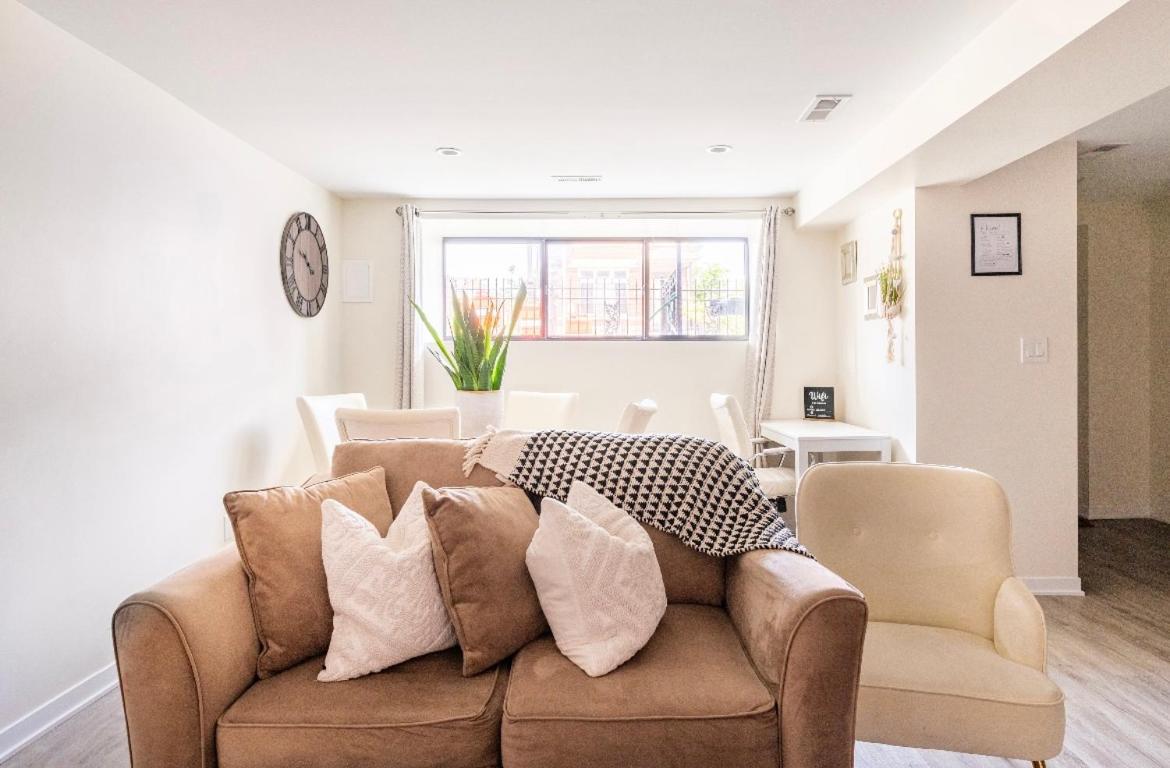 Cozy 2 Brm Apartment Mins Away From United Center Chicago Exteriér fotografie